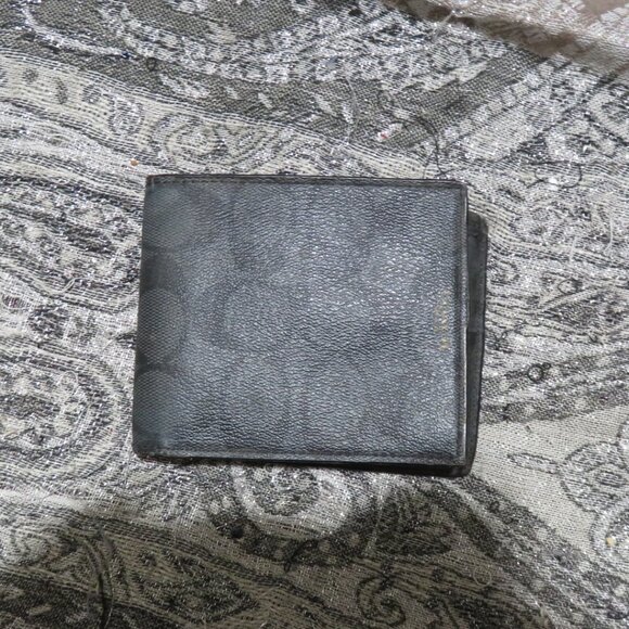 Coach Black Signature Medium Bifold Wallet Credit Cards Logo cash monogrammed - Picture 1 of 13